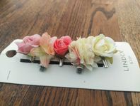 Flower hairclips