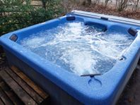 Jacuzzi Family Spa