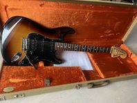 Fender Stratocaster (USA standard)