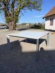 fyrkantigt matsalsbord 140x140cm