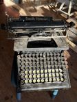 ***Smith Premier Typewriter No10***