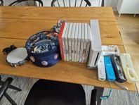 Wii konsoll med div tillbehör och spel