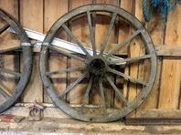 Vagnshjul,kärrhjul ca 1 meter diameter ca 350kr styck