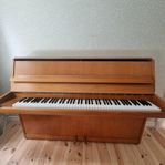 Piano bortskänkes