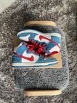 Doraemon dunks 