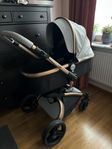 Vagn med babyskydd 