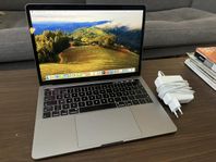 MacBook Pro 2019 13” -i7, 16GB RAM, 256GB SSD, Touchbar