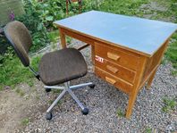 Skrivbord + stol