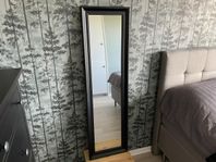 Spegel 140x40 cm