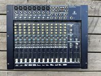 Behringer Mx2004a