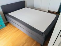 Säng 140x200 cm