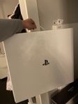 ps5 + 2 controllers brand new