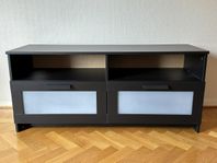 Tv-bänk Brimnes från IKEA - Bortskänkes - Snabb avhämtni