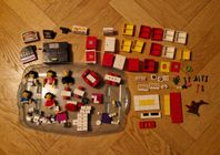 LEGO 2 kg olika färger, möbler, musikinstrument mm