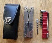 Multitool Victorinox X med läderfodral