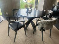 Runt matbord och 4 stolar Stockholm
