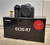 Canon EOS R7 - Kamerahus m.m.