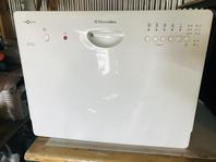 Bänkdiskmaskin från Electrolux 55 cm bred 