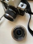 Kamera Olympus OM-D E-M10 Mark II med två objektiv