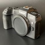 Canon EOS RP - fullformatkamera, utmärkt skick!