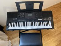 Keyboard - Yamaha PSR-E453 - Yamaha piano