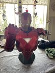 Iron man sideshow collectibles bust