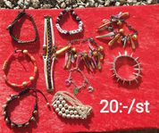 20:- Blandade smycken