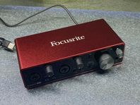 Focusrite Scarlett 2i2 (3rd gen) ljudkort - audio interface