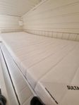 Skummadress 80x200 madrass fast vit två st