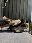 Travis Scott x Air Jordan 4 ”Dark Mocha 