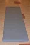 grå Casall Pro gymmatta 61 x 185 x 0,5 cm till avhämtning