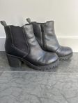 Svarta boots