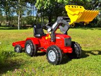 Tramptraktor, Massey Ferguson med skopa och vagn