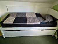 IKEA FLAXA säng 90x200cm med utdragbar undersäng, vit