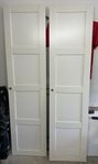 2 garderobsdörrar från Ikea 