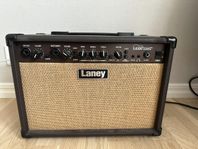 Laney LA30D förstärkare 