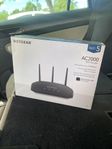 Netgear AC2000 WiFi router