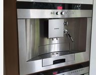Siemens TK68E570 integrerad helautomatisk kaffemaskin 