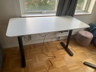 IKEA Bekant - 160x80 elektrisk höj- och sänkbart skrivbord