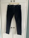Weekday MTWTFSS jeans Stl 34/32 54 L denim svarta