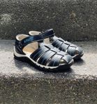 Rejäl Sandal Kavat stl 28