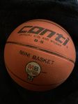 (Nr 62) Mini basketboll. Märke: ”Conti”.