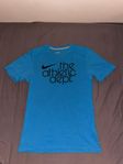 Nike t-shirt