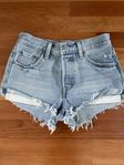 levi’s 501 shorts, strl 24