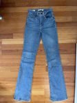 levi’s 725 high rise bootcut strl 24