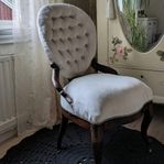 Antik stol i rokoko