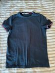 Moncler T-shirt