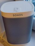 Sonos Play:1 -- Två st. som kan köras i stereo