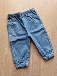 Säljer jeans från Newbie storlek 74