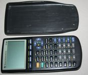 Ti83 (Texas Instruments grafräknare) välanvänd.